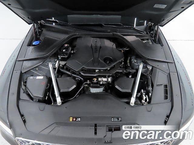 Genesis Electrified G80 2020 — фото 6 из 20