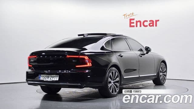 Volvo S90 2021 — Фото 2/20