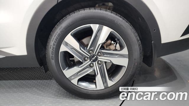 Kia Sorento 2022 — Photo 12/38