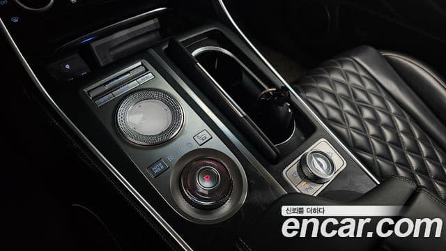 Genesis GV80 2020 — ფოტო 9/20