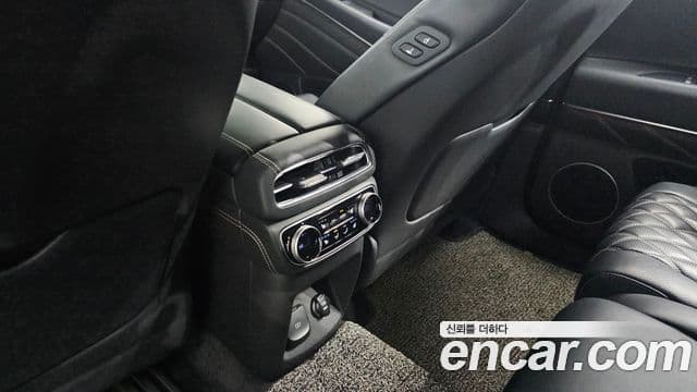 Genesis GV80 2020 — Photo 6/34