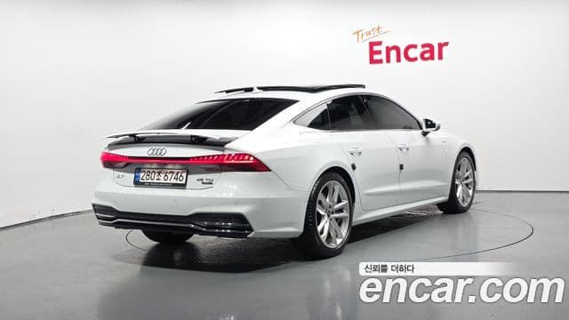 Audi A7 2022 — Şəkil 2/20
