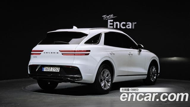 Genesis GV70 2024 — Şəkil 2/20