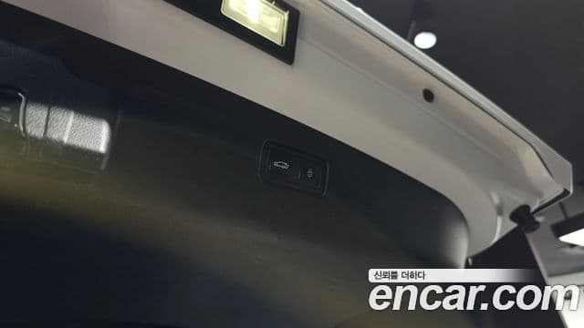 Genesis GV70 2024 — Şəkil 16/20