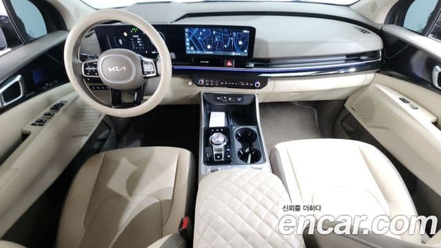 Kia Carnival 2025 — Şəkil 7/20