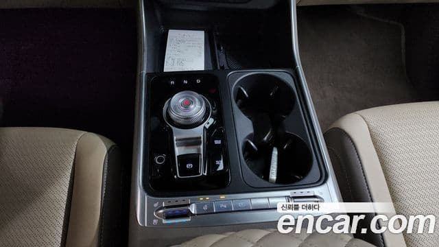 Kia Carnival 2025 — Şəkil 9/20