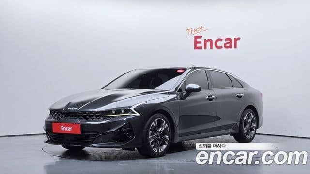 Kia K5 2022 — Şəkil 17/20