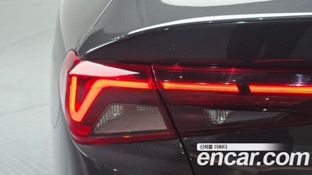Kia K5 2022 — Şəkil 20/20