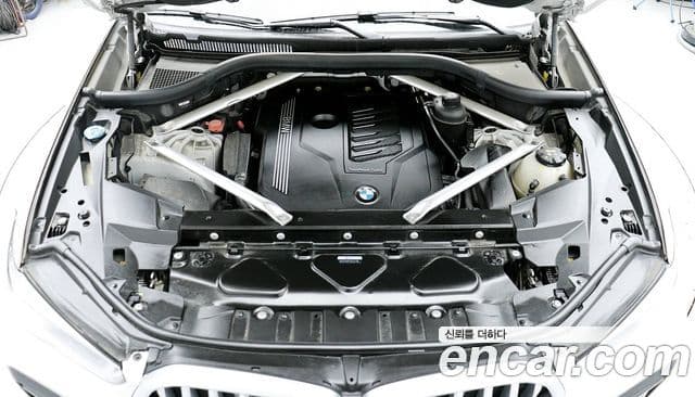 BMW X6 2022 — Photo 4/20
