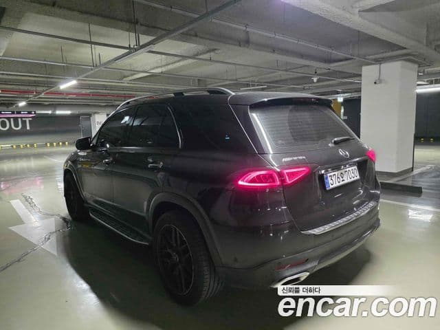 Mercedes-Benz GLE-Class 2019 — фото 4 из 10