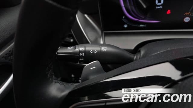 Kia Seltos 2025 — Şəkil 32/36