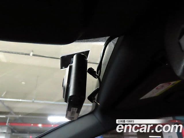 Kia K5 2021 — Şəkil 19/20