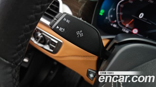BMW 7 Series 2022 — Photo 3/38