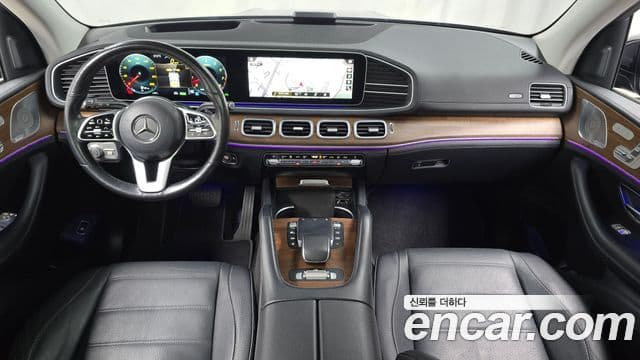 Mercedes-Benz GLE-Class 2021 — ფოტო 7/20