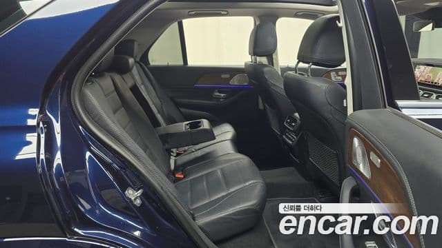 Mercedes-Benz GLE-Class 2021 — ფოტო 11/20