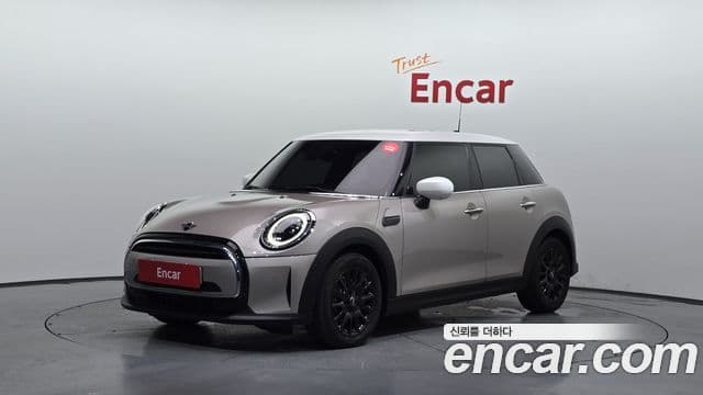 Mini Cooper 2024 — ფოტო 1/20