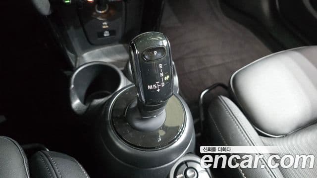 Mini Cooper 2024 — ფოტო 9/20