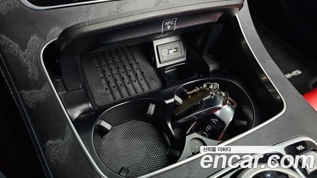 Mercedes-Benz E-Class 2020 — ფოტო 12/20