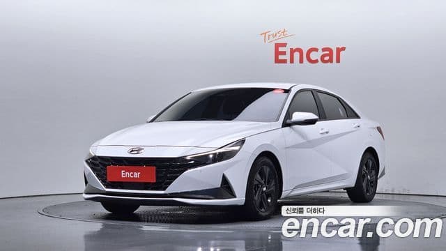 Hyundai Avante 2022 — Фото 1/20