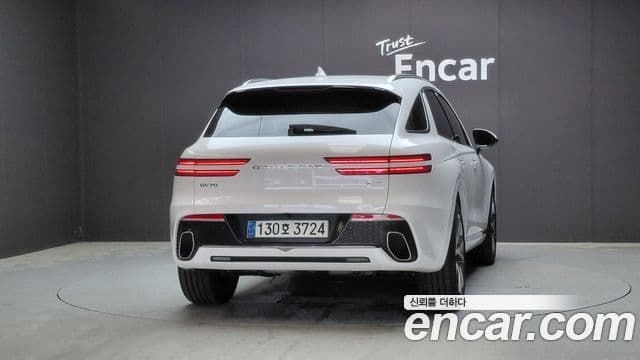 Genesis GV70 2023 — ფოტო 4/20