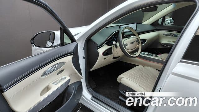 Genesis GV70 2023 — ფოტო 10/20