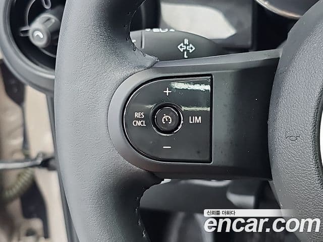 Mini Cooper 2022 — Şəkil 17/19