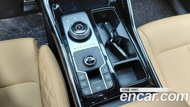 Kia Sorento 2023 — Şəkil 9/20