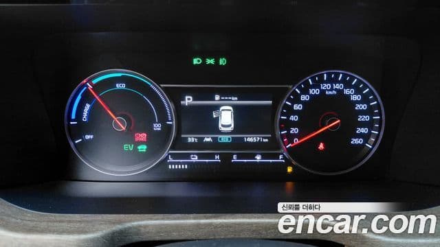 Kia Sorento 2022 — Фото 8/20