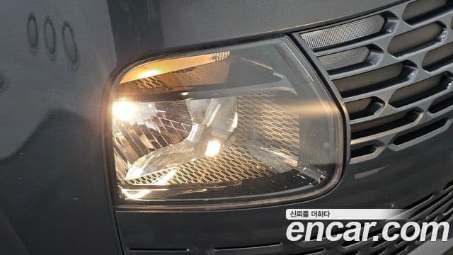 Hyundai Staria 2022 — Photo 13/34