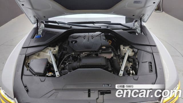 Genesis Electrified G80 2022 — фото 6 из 20