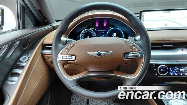 Genesis Electrified G80 2022 — фото 14 из 20