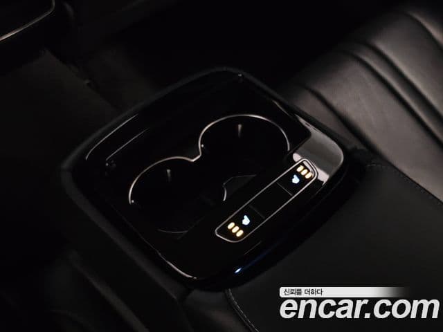 Genesis Electrified G80 2020 — Şəkil 18/20
