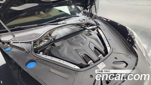 Porsche Panamera 2023 — Şəkil 6/20