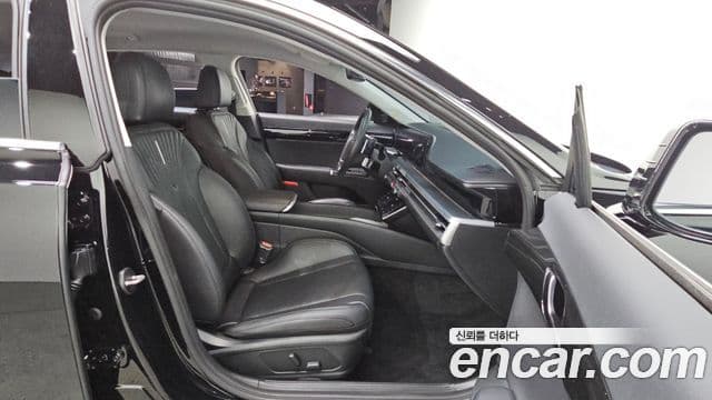 Hyundai Grandeur 2023 — Şəkil 12/20