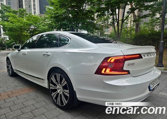 Volvo S90 2025 — фото 3 из 20
