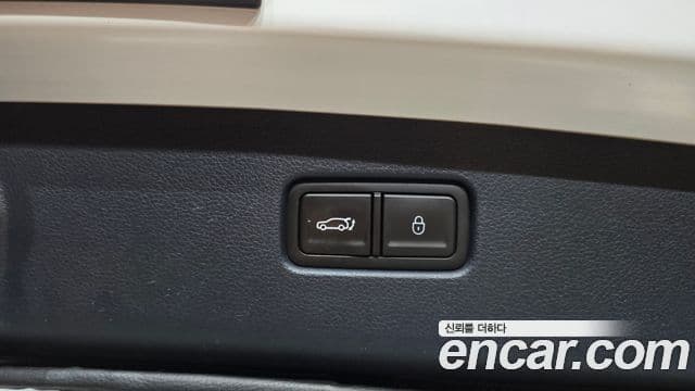 Genesis GV70 2021 — Şəkil 17/20