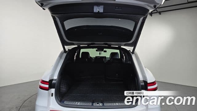 Genesis GV70 2021 — фото 18 из 20