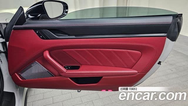 Porsche 911 2022 — Photo 22/31