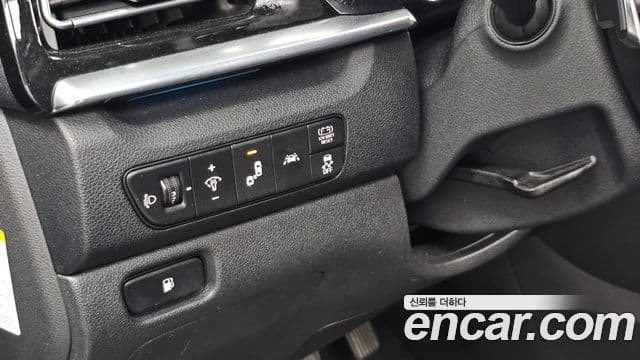 Kia Niro 2021 — Şəkil 18/20