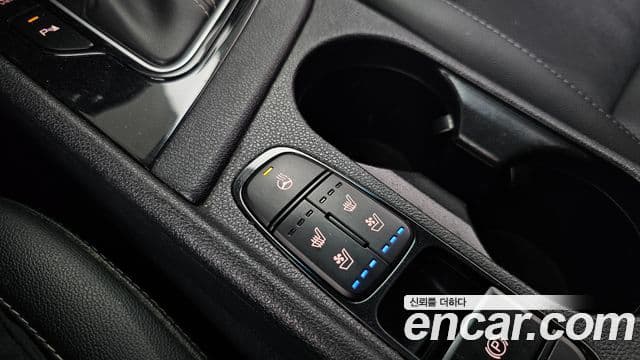 Kia Niro 2021 — ფოტო 6/34