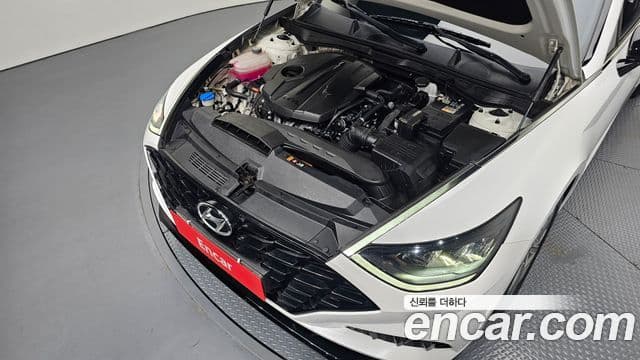 Hyundai Sonata 2023 — ფოტო 6/20