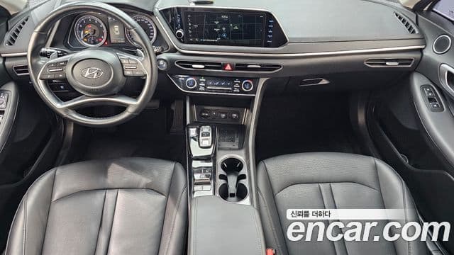Hyundai Sonata 2023 — ფოტო 7/20