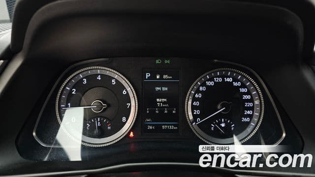 Hyundai Sonata 2023 — ფოტო 8/20