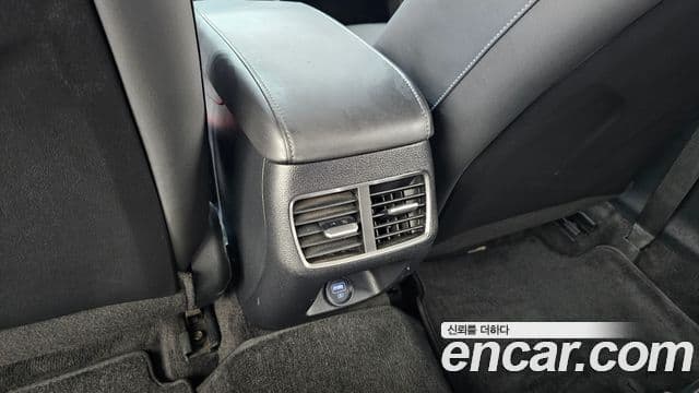 Hyundai Sonata 2023 — ფოტო 19/20