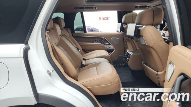 Land Rover Range Rover 2025 — Фото 11/20