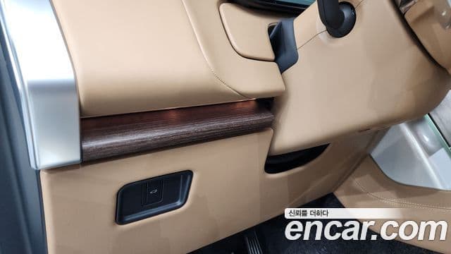 Land Rover Range Rover 2025 — Şəkil 7/41