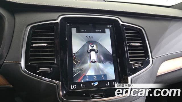Volvo XC90 2019 — Şəkil 18/20
