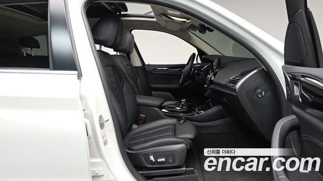 BMW X3 2022 — Şəkil 19/33