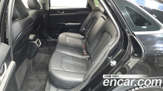 Kia K5 2024 — фото 11 из 20