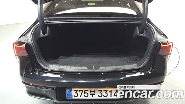 Kia K5 2024 — фото 17 из 20